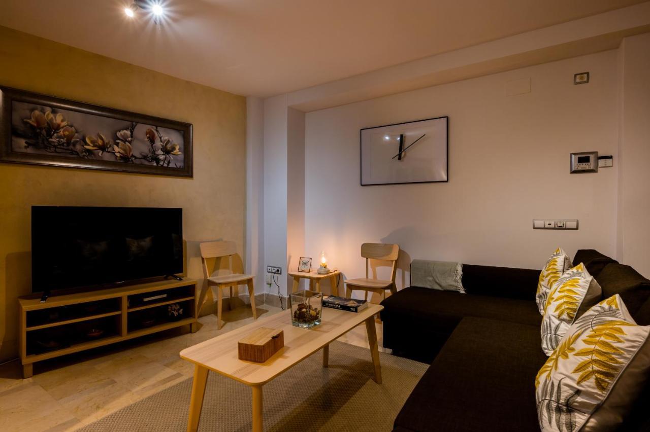 Azofaifo Donkey Apartamento Sevilla Exterior foto