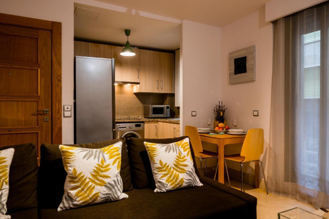 Azofaifo Donkey Apartamento Sevilla Exterior foto