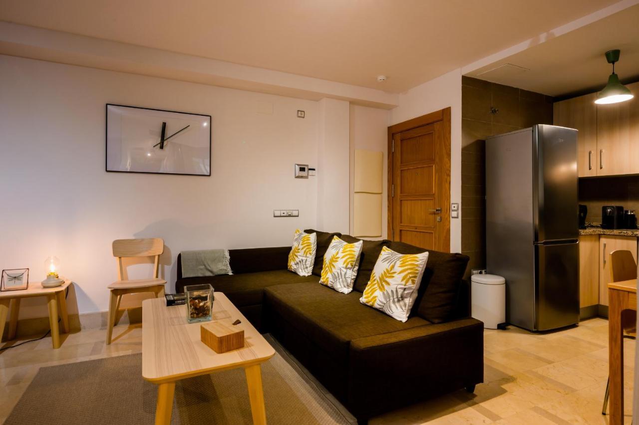 Azofaifo Donkey Apartamento Sevilla Exterior foto