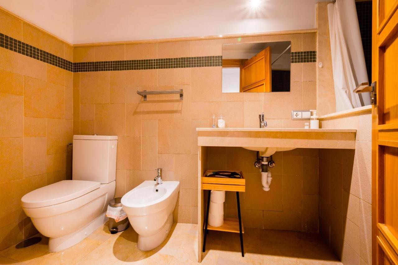 Azofaifo Donkey Apartamento Sevilla Exterior foto